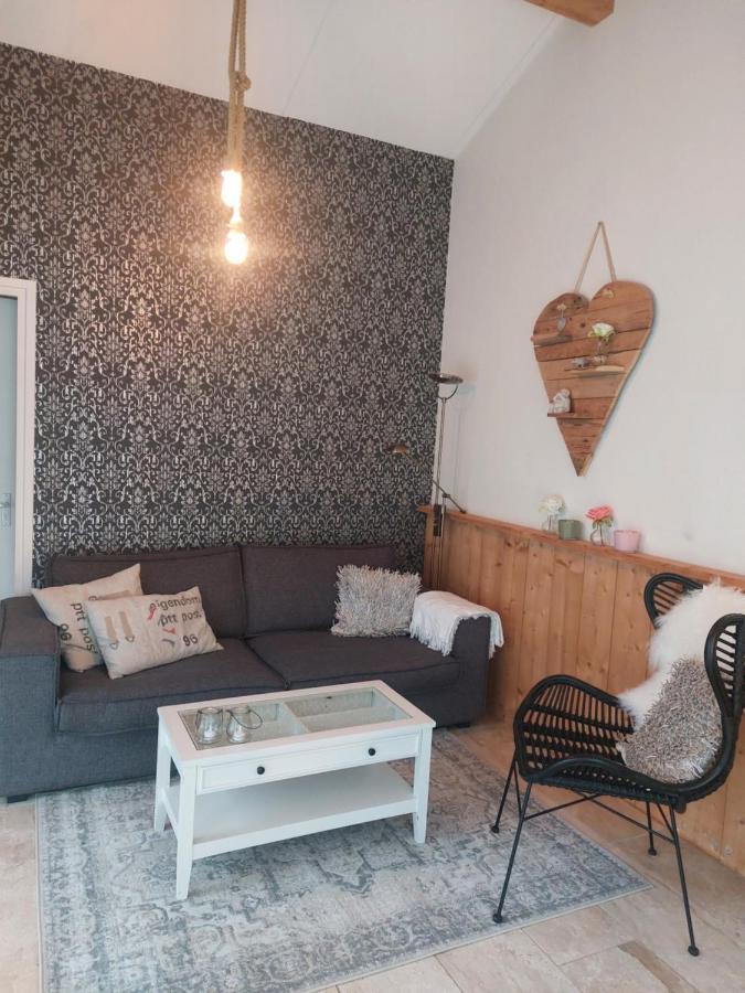 Cosy Petten, Family Only Luaran gambar